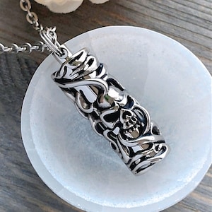Skull Urn Necklace with Chain Choice | (1.5") Cremation Jewelry for Men, Stainless Steel Jewellery for Human Ashes, Pendant for Ash Cremains