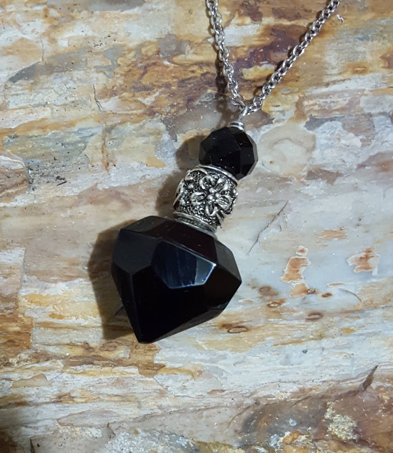 Green Glass Forget Me Not Urn Necklace Cremation Jewelry Cremation Urn Peridot Green Glass Heart Urn Pendant Irish Green Urn Urn