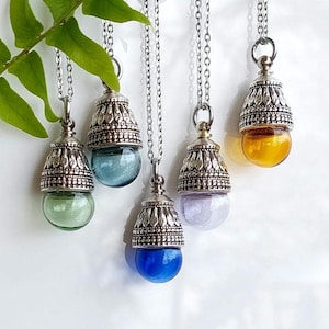 Glass Urn Necklace for Ashes | Handmade Cremation Jewelry | Keepsake Gifts for Her | Urn Pendant for Cremains | Memorial Jewelry