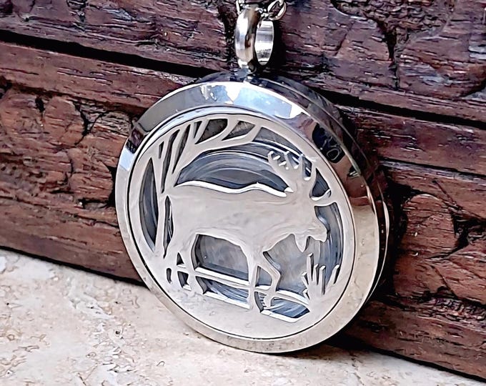 Moose Keepsake Locket Necklace : Cremation Jewelry for Men or Women, Memorial Ash Holder