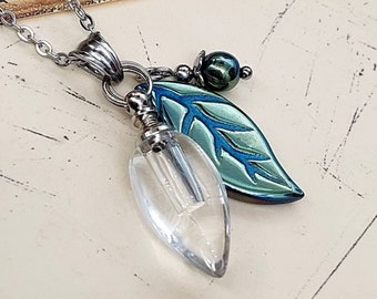 Pendentif feuille d'hématite verte | Collier urne pour cendres humaines, Cremains | Bijoux commémoratifs, crémation | Bijoux pour urnes | Cadeaux de jardin