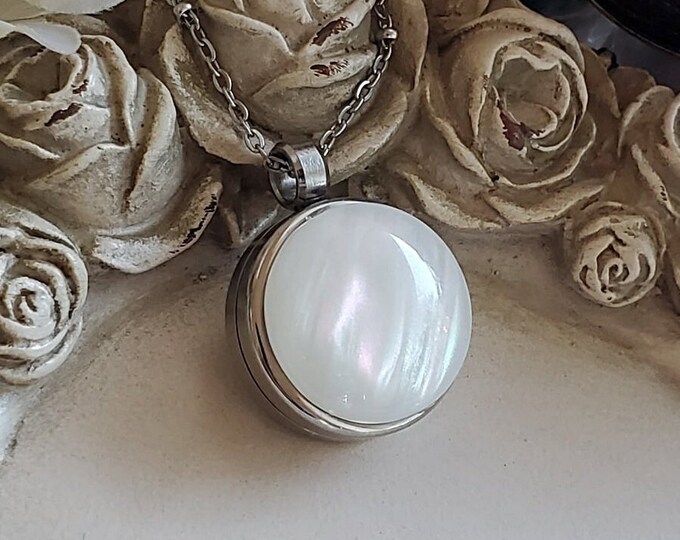 Keepsake Jewelry Locket for Ashes, Lock of Hair, Pet Fur | Opalescent Urn Necklace | Unique Urn Jewelry | Cremation Jewellery for Women