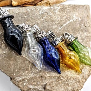Fillable Glass Tear Pendant | Teardrop Urn Necklace | Ash Urn Pendant | Cremation Jewelry | Urn Jewelry | Vial Necklace | Glass Urn Locket