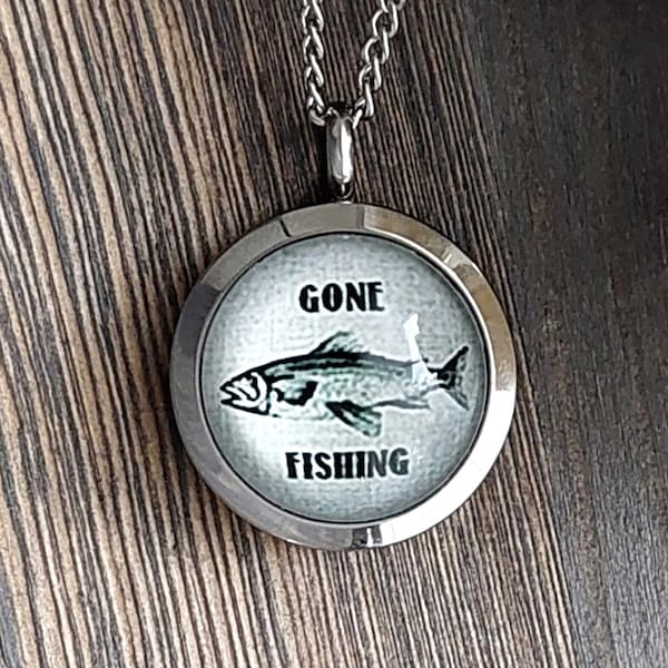 Médaillon Gone Fishing | Collier urne pour cendres ou mèche de cheveux | Bijoux commémoratifs, crémation | Pêcheur, papa, amour, souvenir, cadeau de sympathie