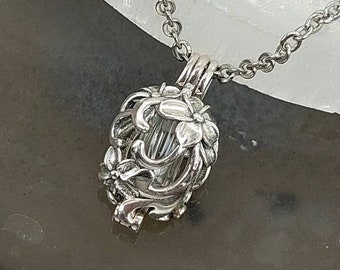 Sterling Silver Forget Me Not Flower Locket | Urn Necklace for Ashes | Cremains Pendant | Cremation Jewelry | Memorial Keepsake Gift for Her