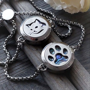 Pet Memorial Jewelry | Cat or Dog Paw Urn Bracelet for Ashes | Pet Loss Gift | Animal Urn Jewelry | Cremation Jewelry | Gift for Cat Loss