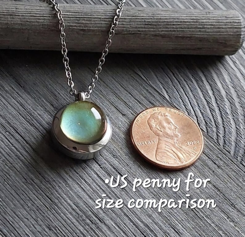 Color Changing Locket Necklace | Cremation Ashes Urn Jewelry | Small Memorial Ash Pendant | Mini Keepsake Lockets image 8