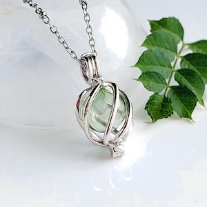 Collar con urna en forma de lágrima de plata de ley con esfera de cristal (color a elegir) / Medallones conmemorativos / Joyería con colgante de cristal para cenizas de cremación / Regalo de condolencia imagen 20