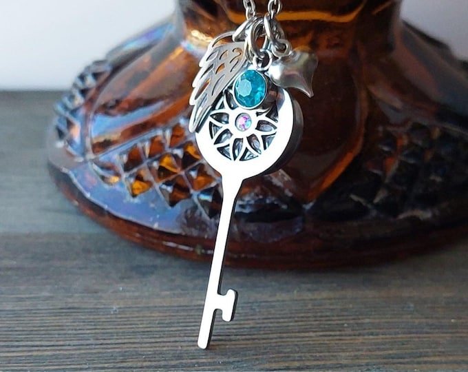 Small Key Locket | Cremation Necklace for ashes | Key Urn Necklace | Cremation Jewelry | Urn Jewellery | Keepsake Locket | Memorial Gift