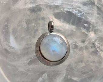 Rainbow Moonstone Locket Necklace for Women, Minimalist Urn Jewelry for Ashes, Cremation Jewelry | Memorial Pendant for Cremains