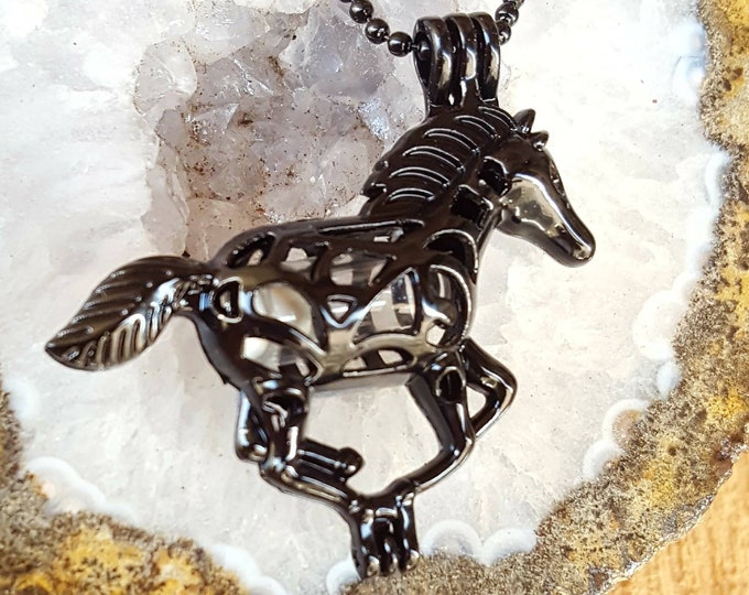 Black Horse Urn Locket Necklace for Ashes or hair | Cremation Necklace | Cremation Jewelry | Horse Memorial Gift | Urn Jewellery