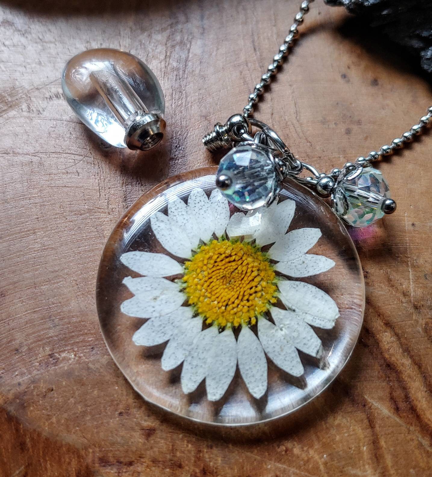 Dried Flower White Daisy Urn Necklace Daisy Urn Memorial Cremation