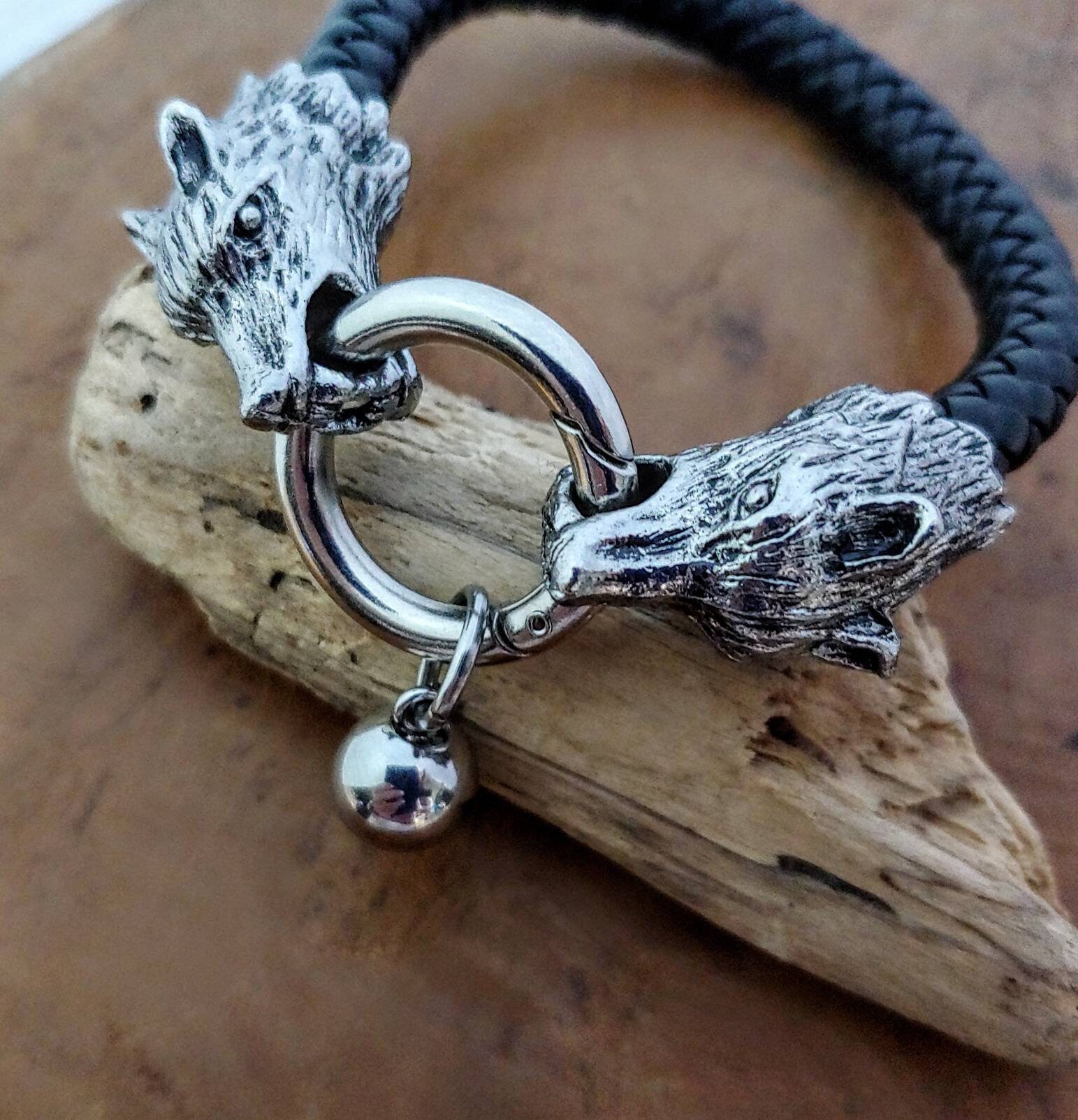 dog ash bracelet