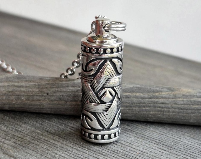 Stainless Steel Cremation Jewelry for Men or Women | Urn Necklace, Memorial Jewellery, Ashes Keepsake Pendant