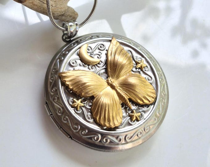 Butterfly Memorial Locket | Ashes Keepsake Jewellery | Cremation Urn Jewelry | Celestial Lockets