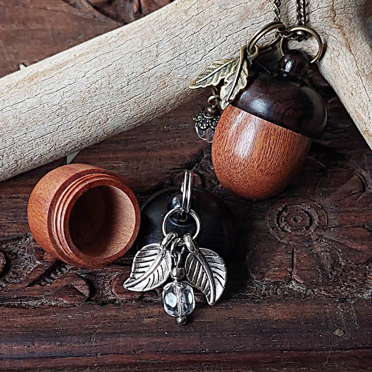 Fillable pendant deals charms