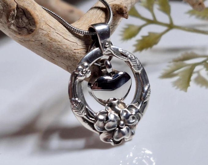 Sterling Silver Forget Me Not Urn Pendant | Flower Cremation Urn Necklace, Memorial Ashes Jewelry