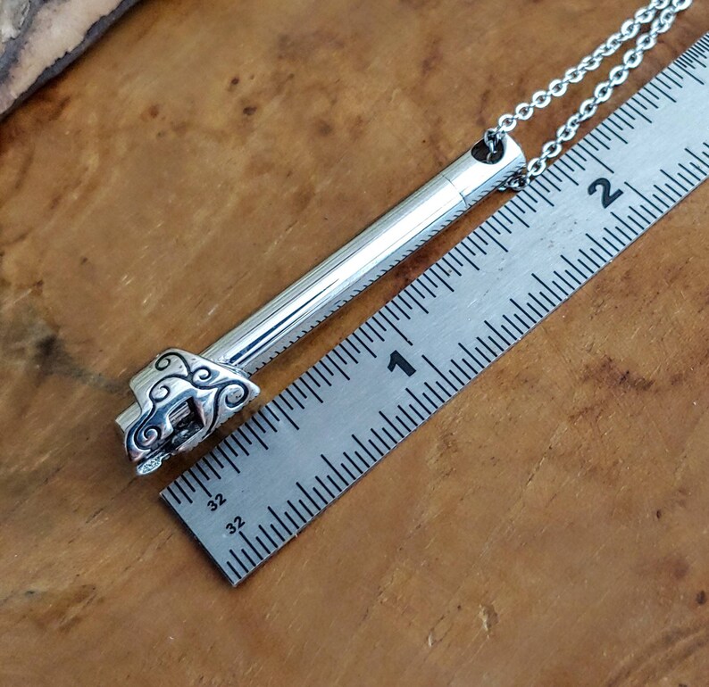 Warrior Spartan Urn Necklace Stainless Steel Cremation Jewelry Urn Jewelry Ash Holder Small Urn for Ashes Memorial Necklace