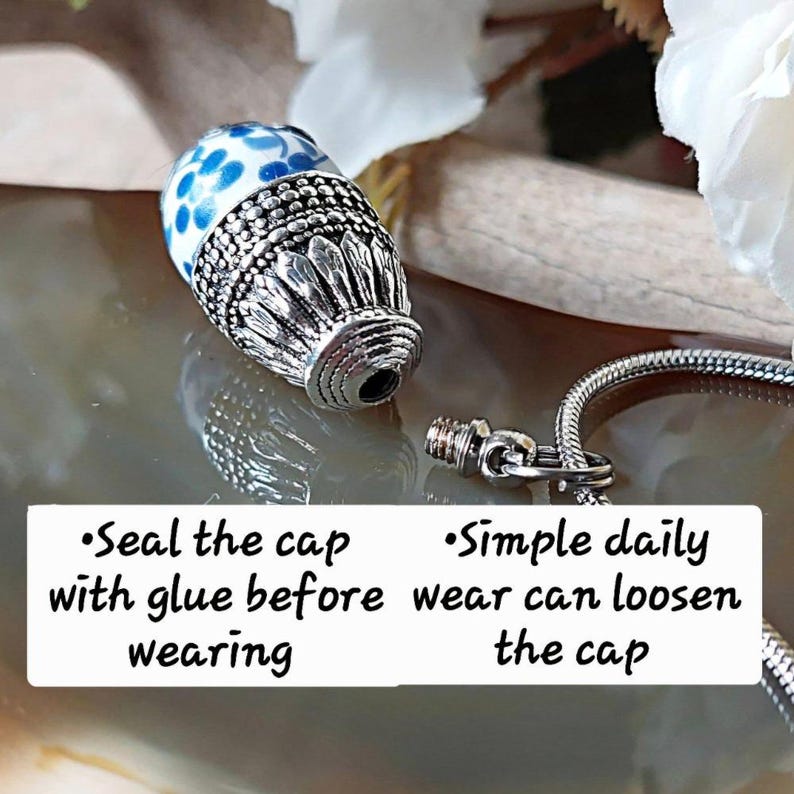 Collar de urna con flor de nomeolvides azul / Joyería de cremación hecha a mano / Joyería conmemorativa para cenizas imagen 4