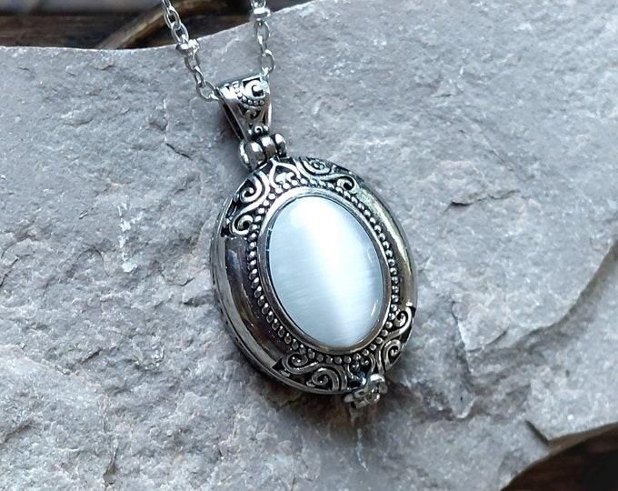 Cats Eye Locket Cremation Jewelry Urn Necklace for Ashes or Lock of Hair | Keepsake Jewellery Gifts | Ashes Jewelry | Memorial Locket