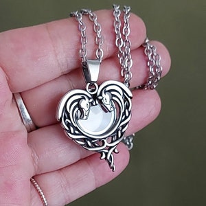 Horse Memorial Locket Necklace : Fillable Keepsake Urn Jewelry, Pendant for Ashes, Horse Hair Lockets, Cremation Jewellery