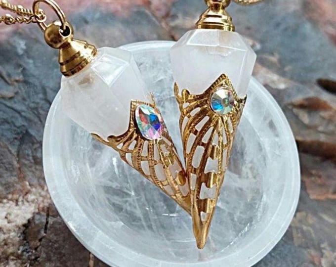 Quartz Crystal Urn Necklace: Crystal Keepsakes | Cremation Jewelry | Pendant for Ash Remains | Ashes Jewelry | Sympathy Gifts