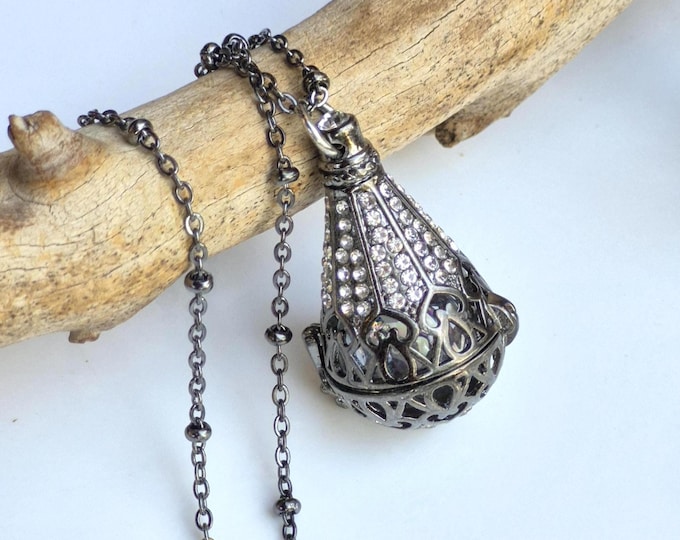 Large Teardrop Memorial Locket | Urn Necklace | Fillable Glass Orb Cremation Ashes Keepsake Jewelry