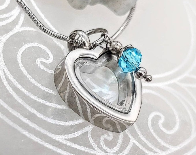Small Glass Heart Locket Urn Necklace for Ash or Hair | Cremation Jewelry for Women | Heart Urn Pendant | Ashes Keepsake Jewelry Gift