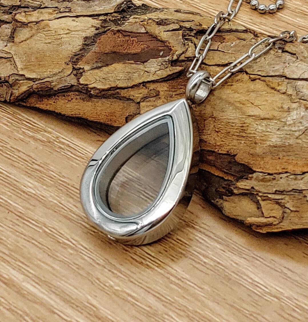 Clear Glass Teardrop Urn Locket 
