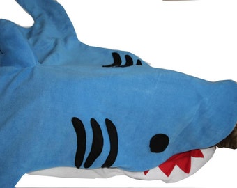 Slaapzak met haaienprint voor volwassenen, grijs, roze of blauw.