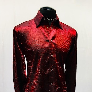 SHIMMER SHIRT - Dark Red