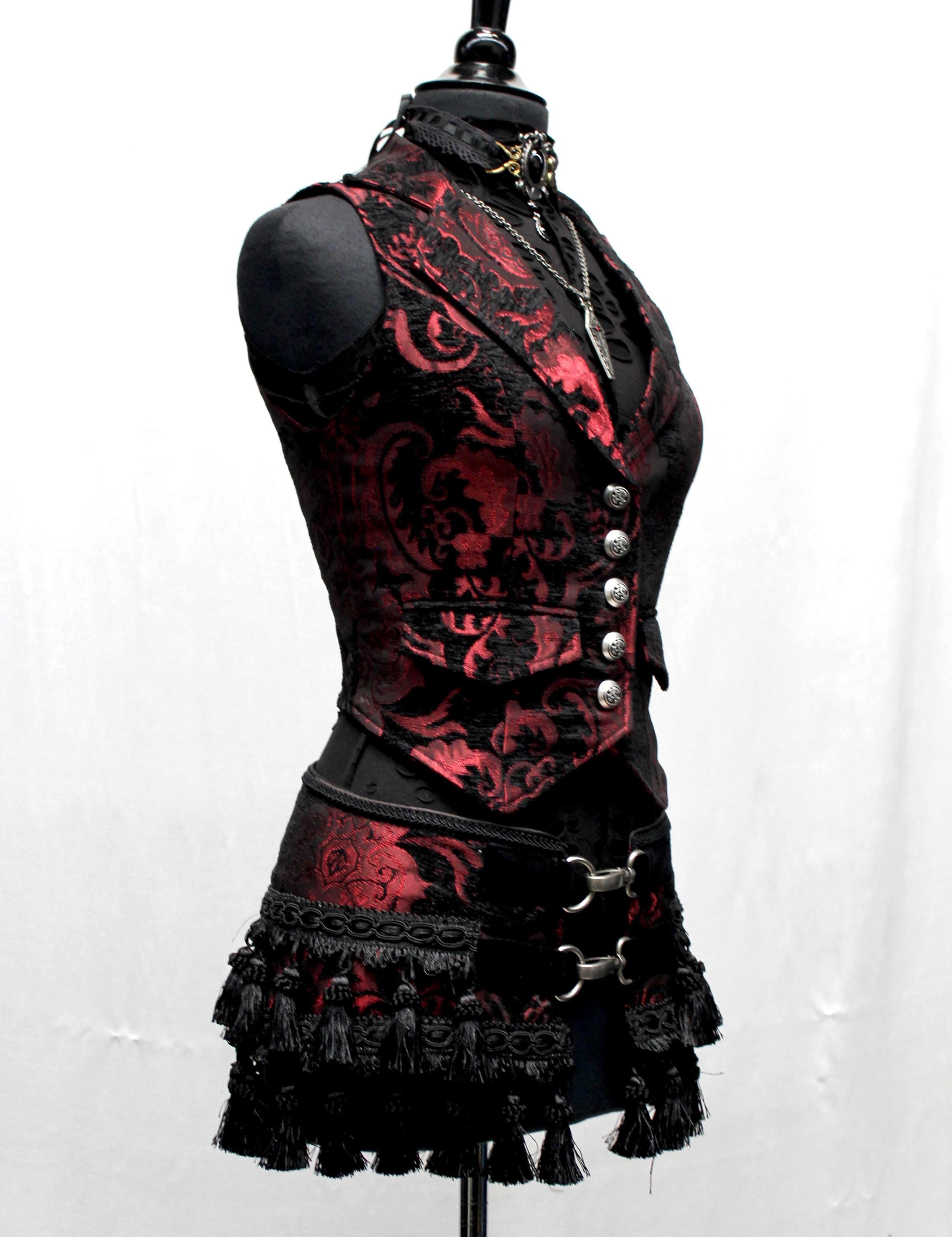 women's red and black sexy dress for a vampire coronation Victorian Vampire Gothic Red/black Velvet Gown main image 0