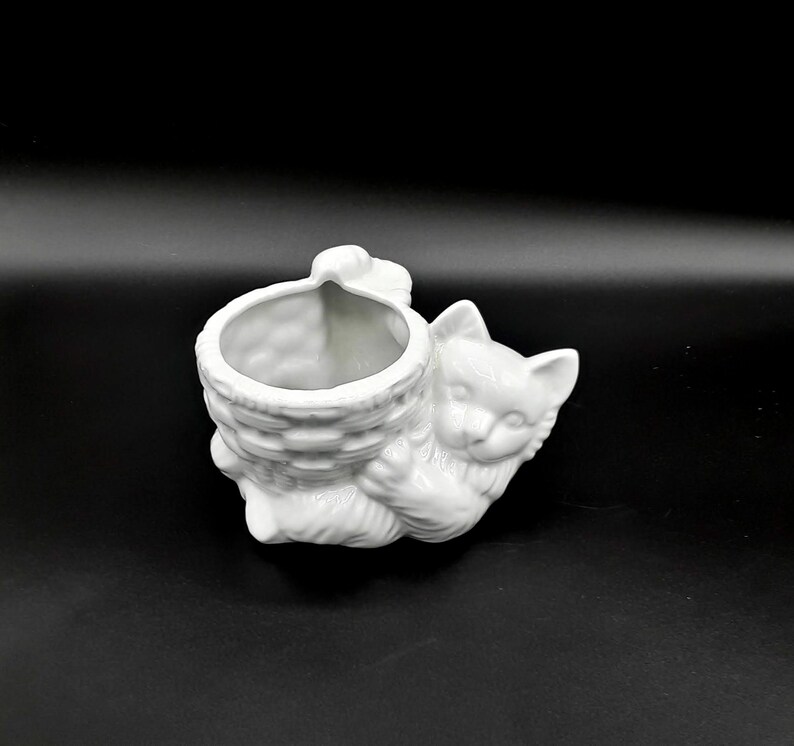 Home Decor Ceramic White Cat Planter Home Decor Vintage Home Decor Cat Decor Vintage Planter