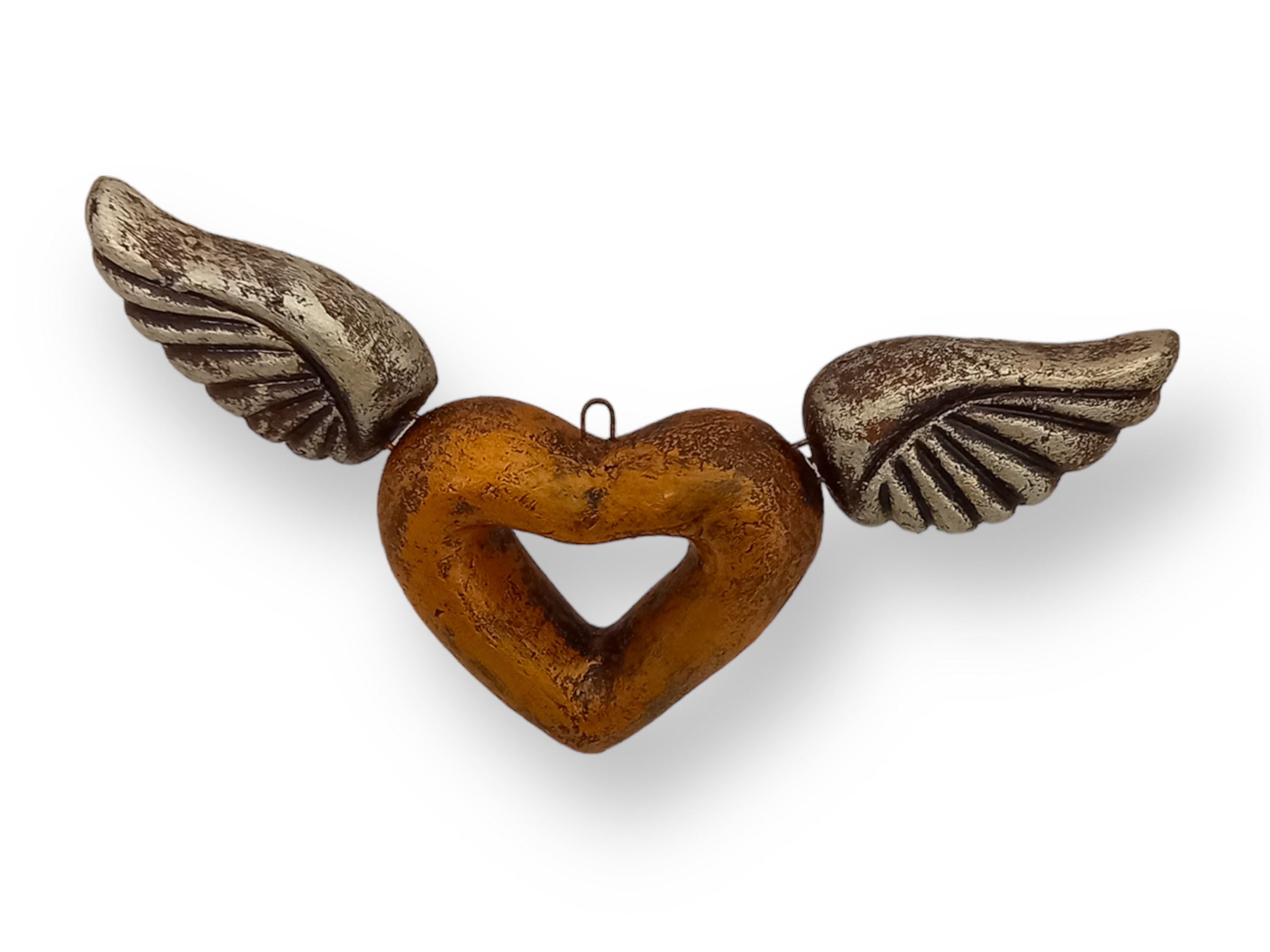 Coeur ex voto et croix pour décoration murale - France