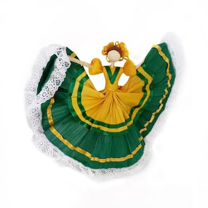 END OF SERIES: Decorative doll, to hang or place, in corn husk, Mexican mazorca