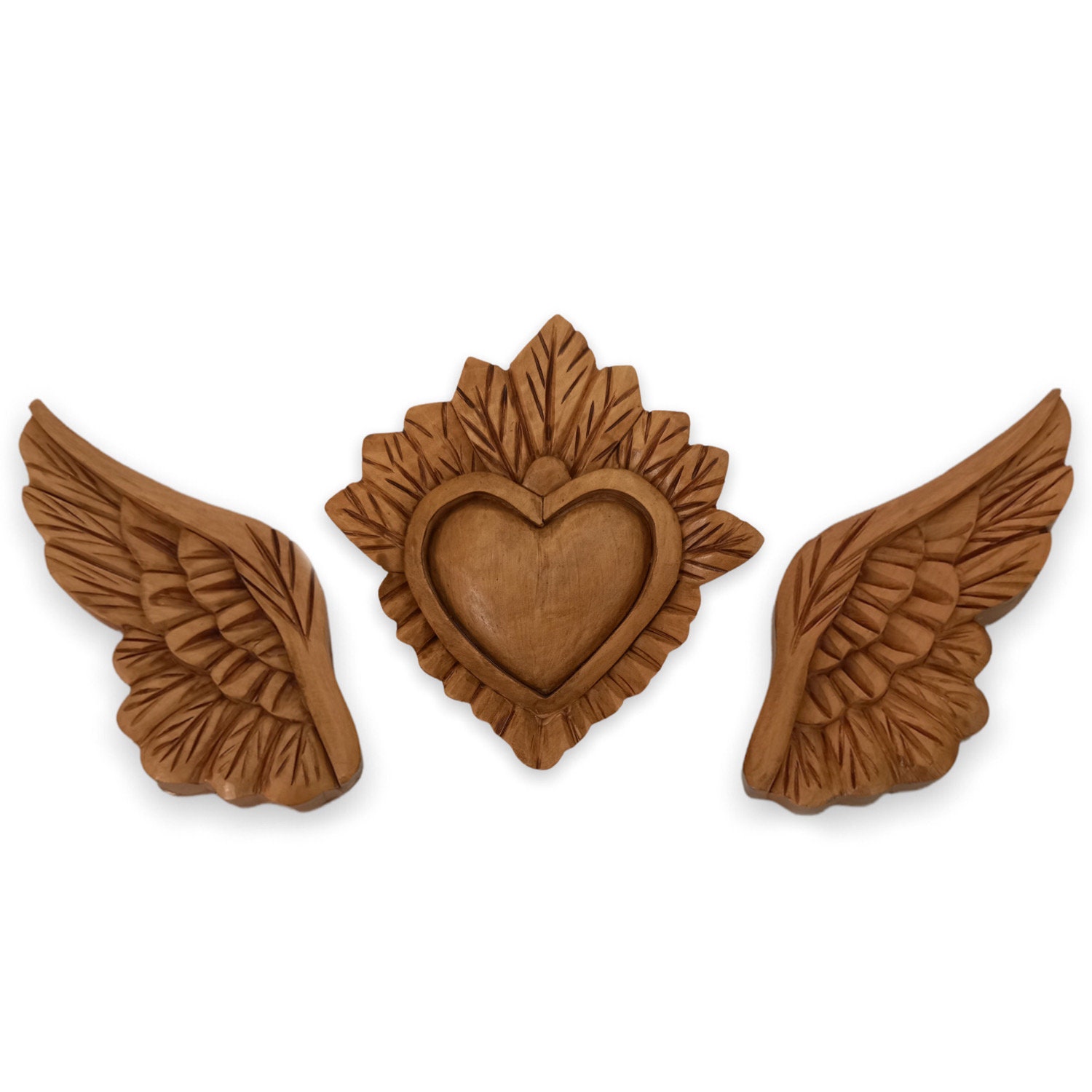 Coeur et Ailes d'ange en Bois Lasuré