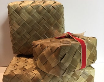 Traditional Hawaiian Lauhala Baskets (square)