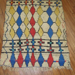 Vintage Morrocan rug Size 4'1''x7' image 2