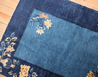Antiker Chinesischer Teppich,