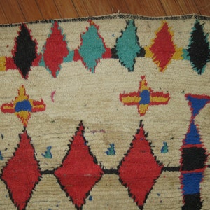 Vintage Morrocan rug Size 4'1''x7' image 4
