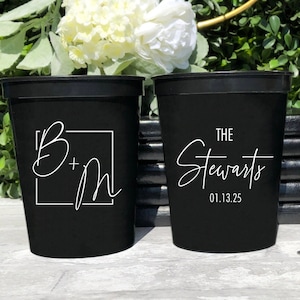 Custom Wedding Stadium Cups: Personalized Party Favors