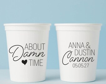 Custom Wedding Stadium Cups: Personalized Party Favors