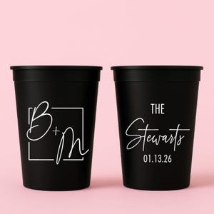 Custom Wedding Stadium Cups: Personalized Party Favors