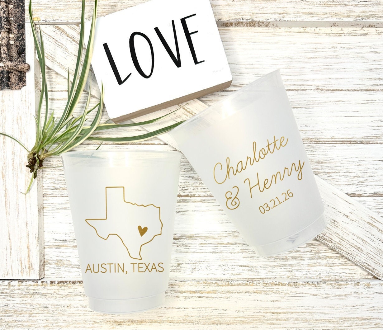 Custom Frosted Wedding Cups: Personalized Party Decoration