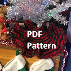 PDF Pattern for a Crocheted Mini Christmas Tree Skirt