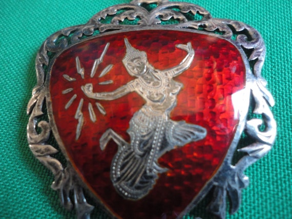 Vintage Siam Sterling Red Background Pendant - Gem