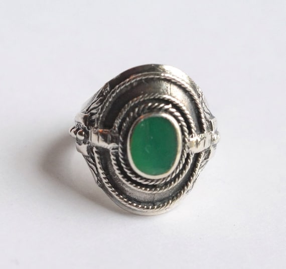 Silver green stone ring, tribal ring, green onyx r