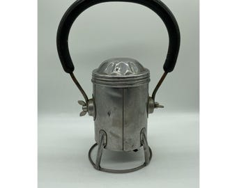 Conger Lantern Co Portland Oregon USA Railroad Lantern handheld Steel and Black