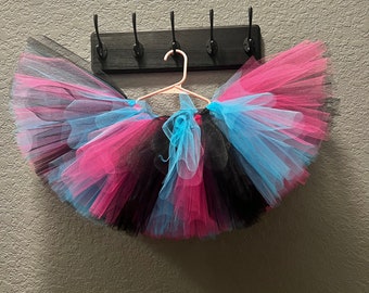 Tiktok tutu, Tiktok party, Tiktok likes, knee length skirt, tutus for girls, birthday tutu, full tutu skirt, adult tutu skirt, tulle tutu