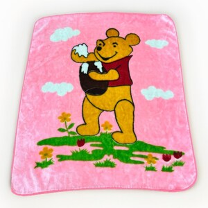 VINTAGE Winnie the Pooh Holding Honey Pot Clouds Blanket Throw Pink Plush RARE